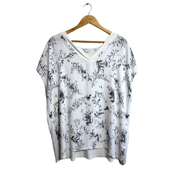 Reitmans Size 3X Printed Top Blouse V-Neck - Picture 9 of 9